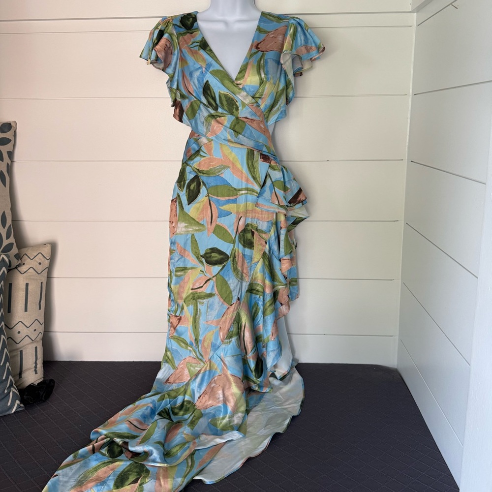 Lilly’s Kloset Floral Asymmetrical Wrap Dress in Blue and Green, Women’s S
